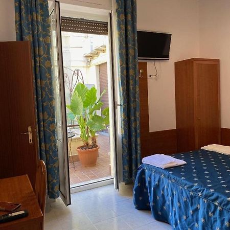 Guest House Pitagora Рим Экстерьер фото